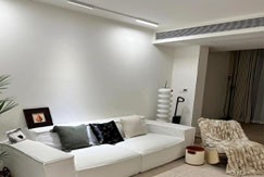 Customer Decoration Sharing - Small Apartment Can Also Made Magnetic Track Light